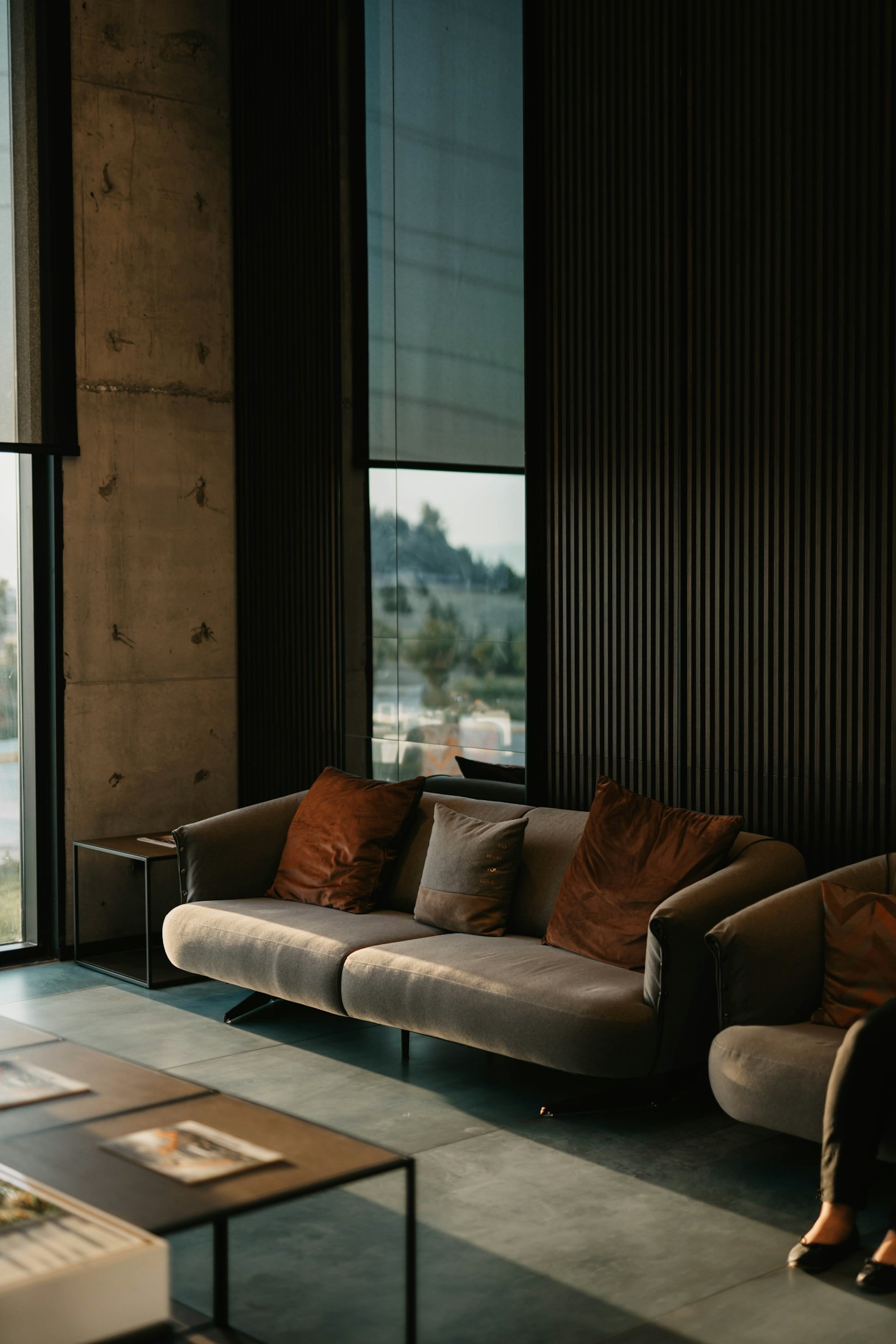 Incorporating Art into Modern Homes
